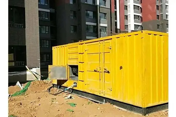 五龙口镇发电机租赁中燃油压力过低会对发动机的哪些部件造成损坏？