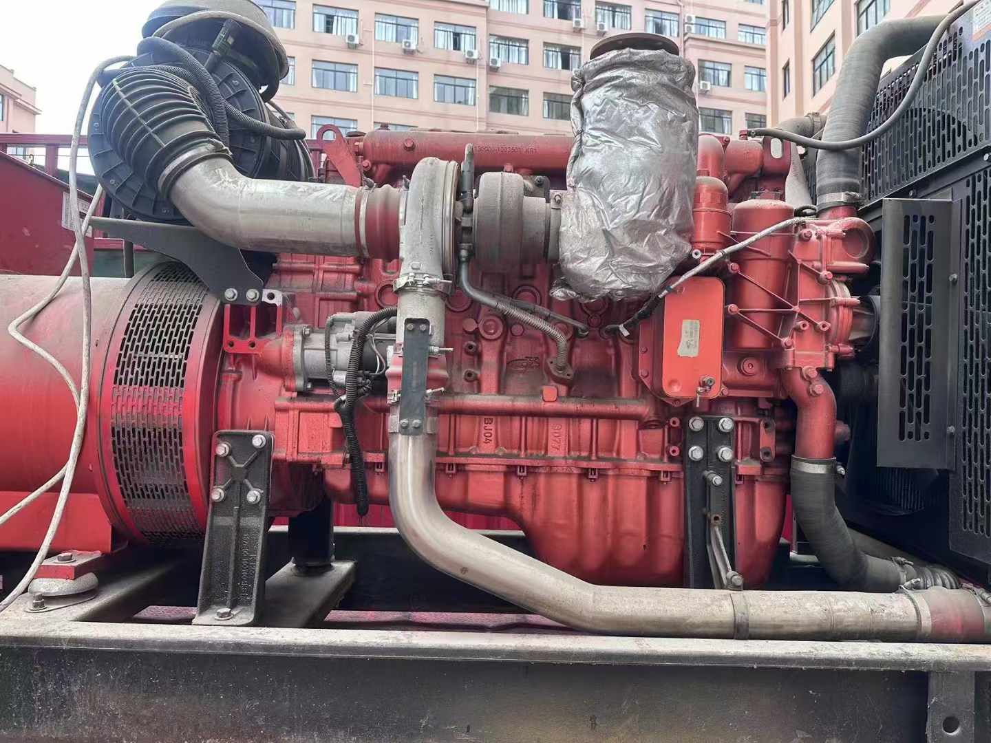 五龙口镇如何选择适合 600kW 柴油发电机组的过载保护器？