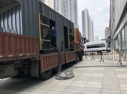 五龙口镇柴油发电机空气滤清器在不同季节的更换周期是否有差异？