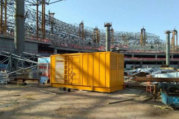五龙口镇发电机出租如何判断空气滤清器是否需要更换？